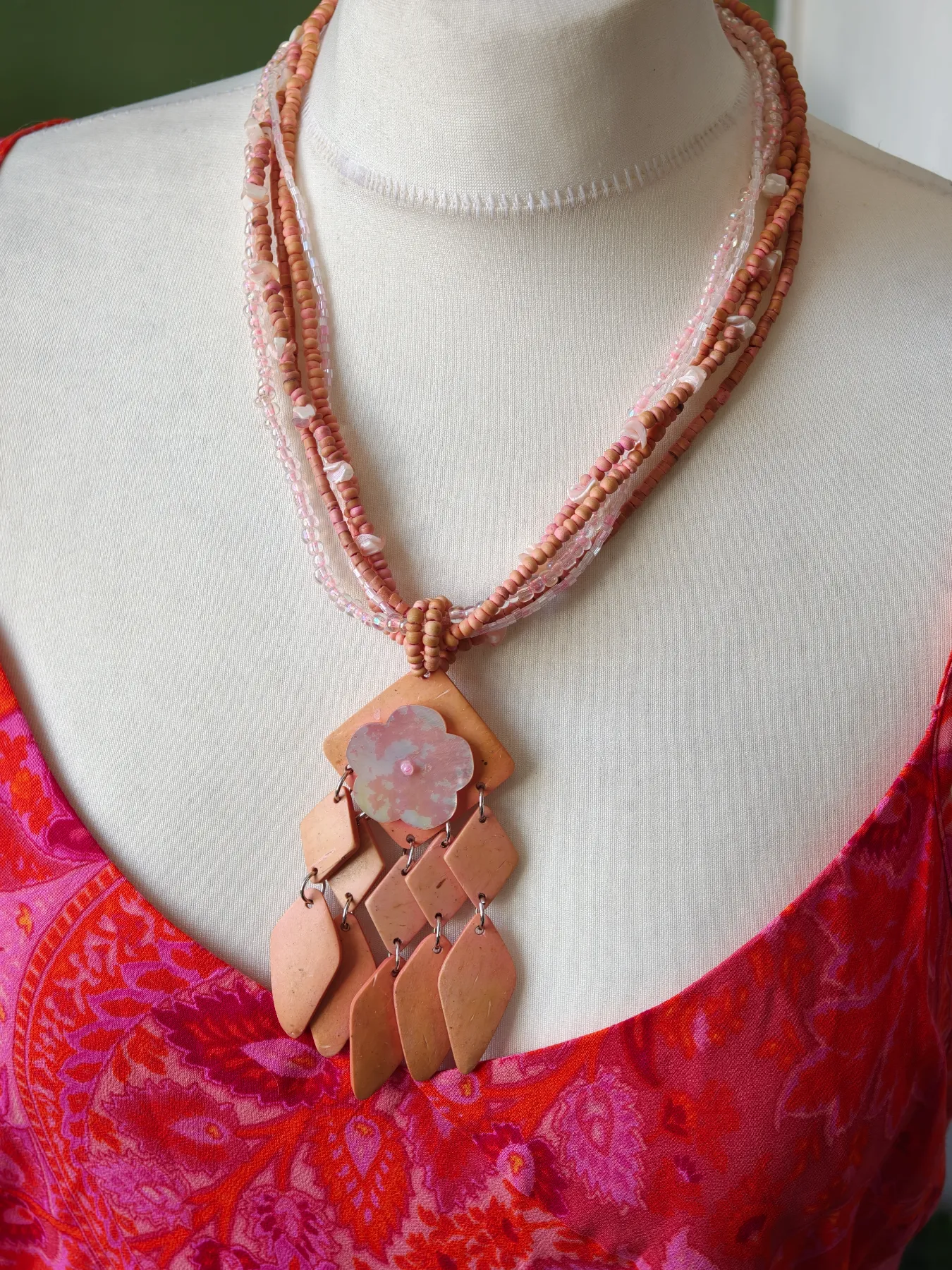 Boho Pink peach Wood Shell Flower Chandelier Pendant Multi Strand Necklace