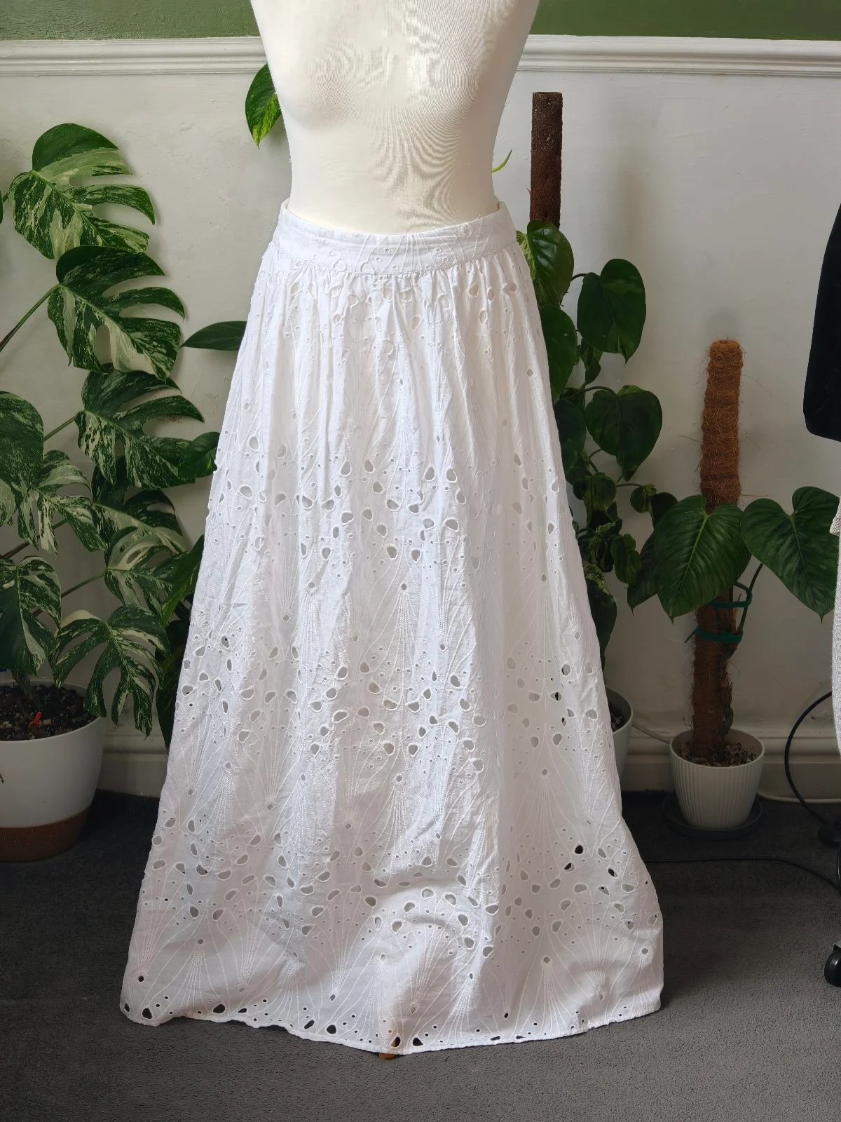 TU white Maxi Skirt Boho Broderie Eyelet UK 16R