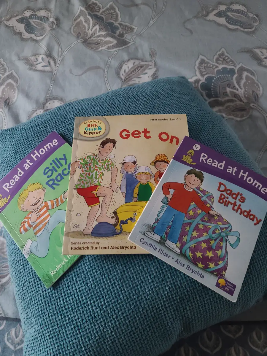 3 childrens learning to read Books