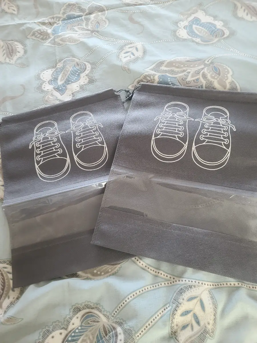 2 x Travel shoe bags