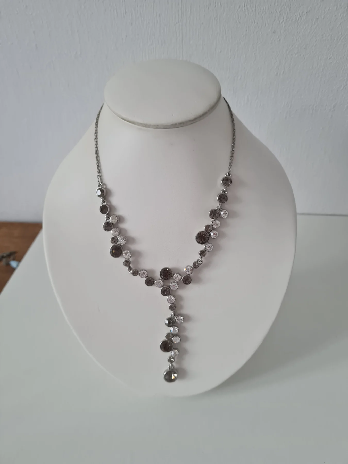 Silver tone Smokey Clear rhinestone lariat necklace