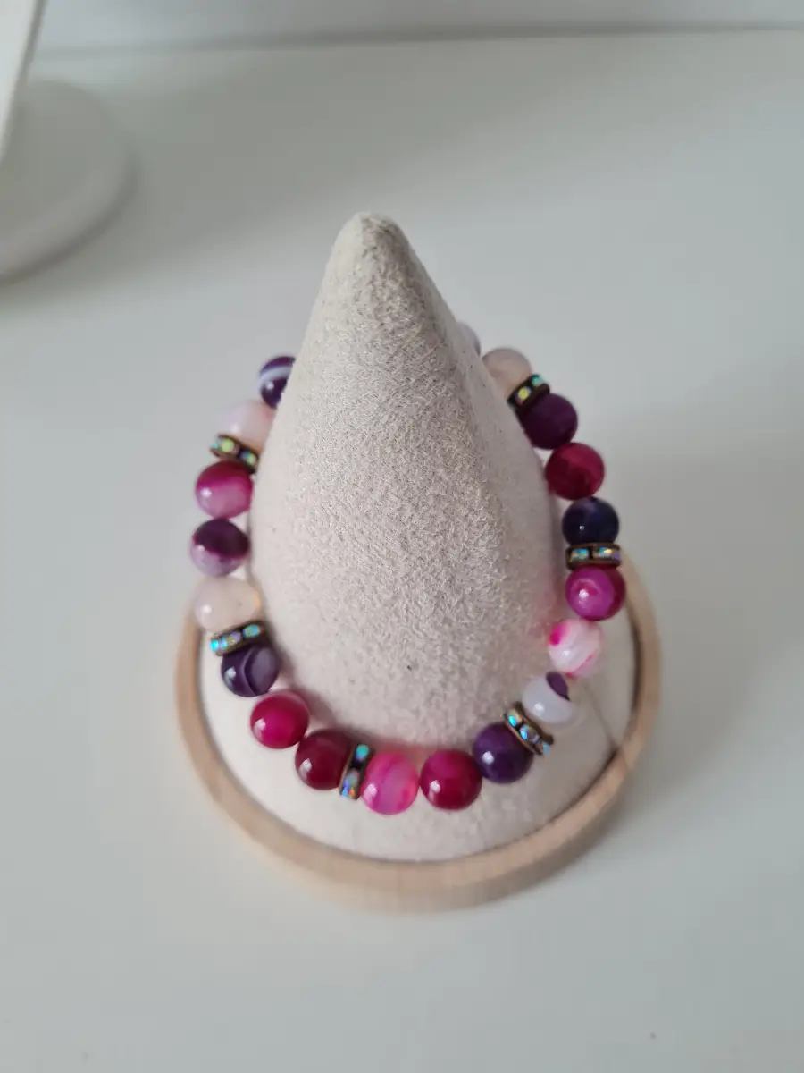 Fuchsia Pink Purple White Agate Beaded bracelet