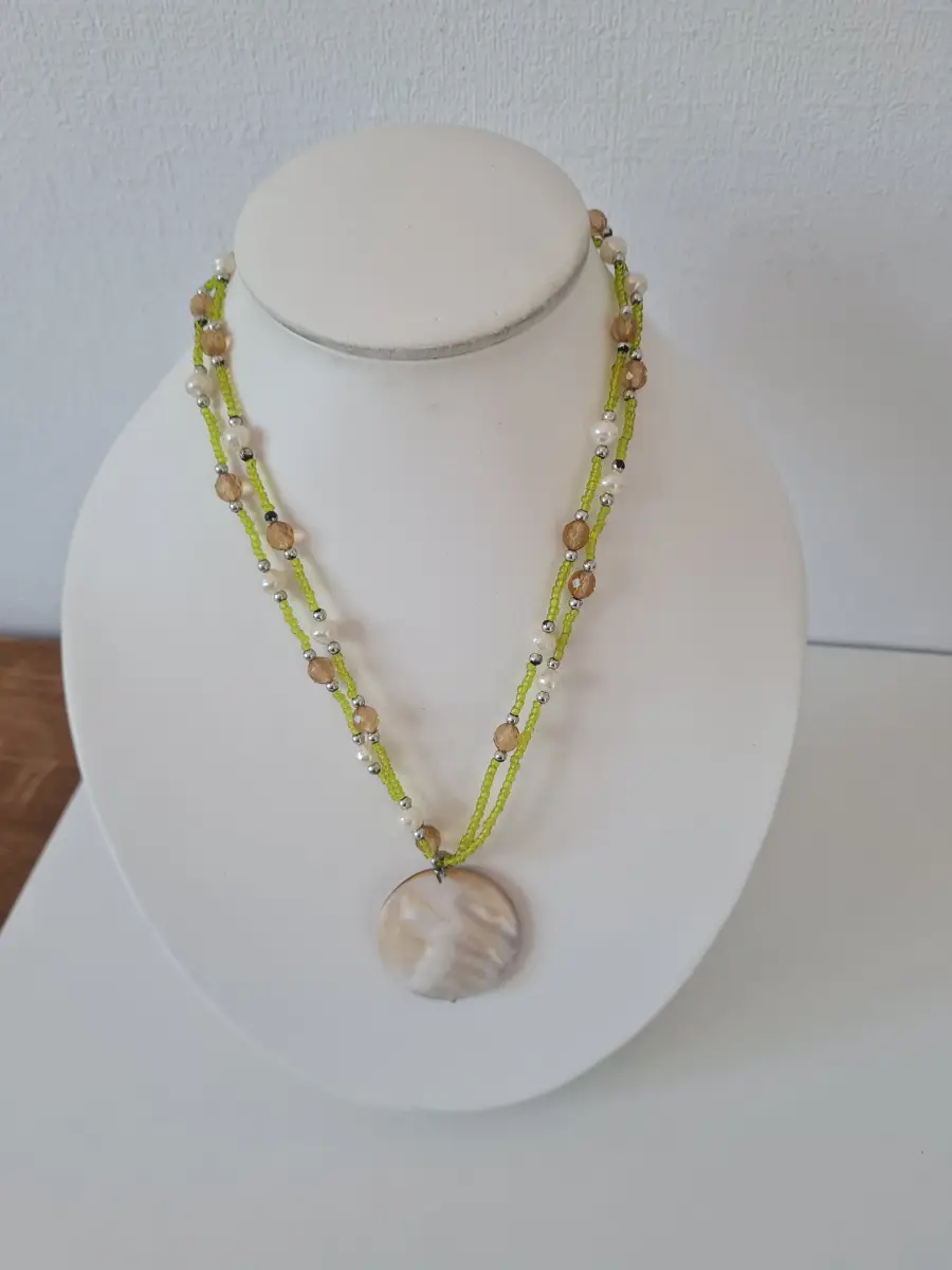 Shell pendant Beaded double strand necklace