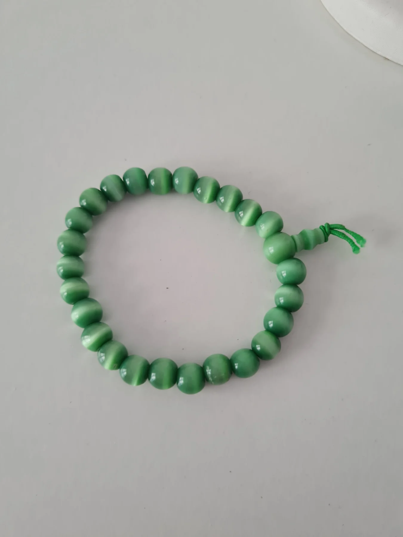 Green Cats Eye Beaded bracelet