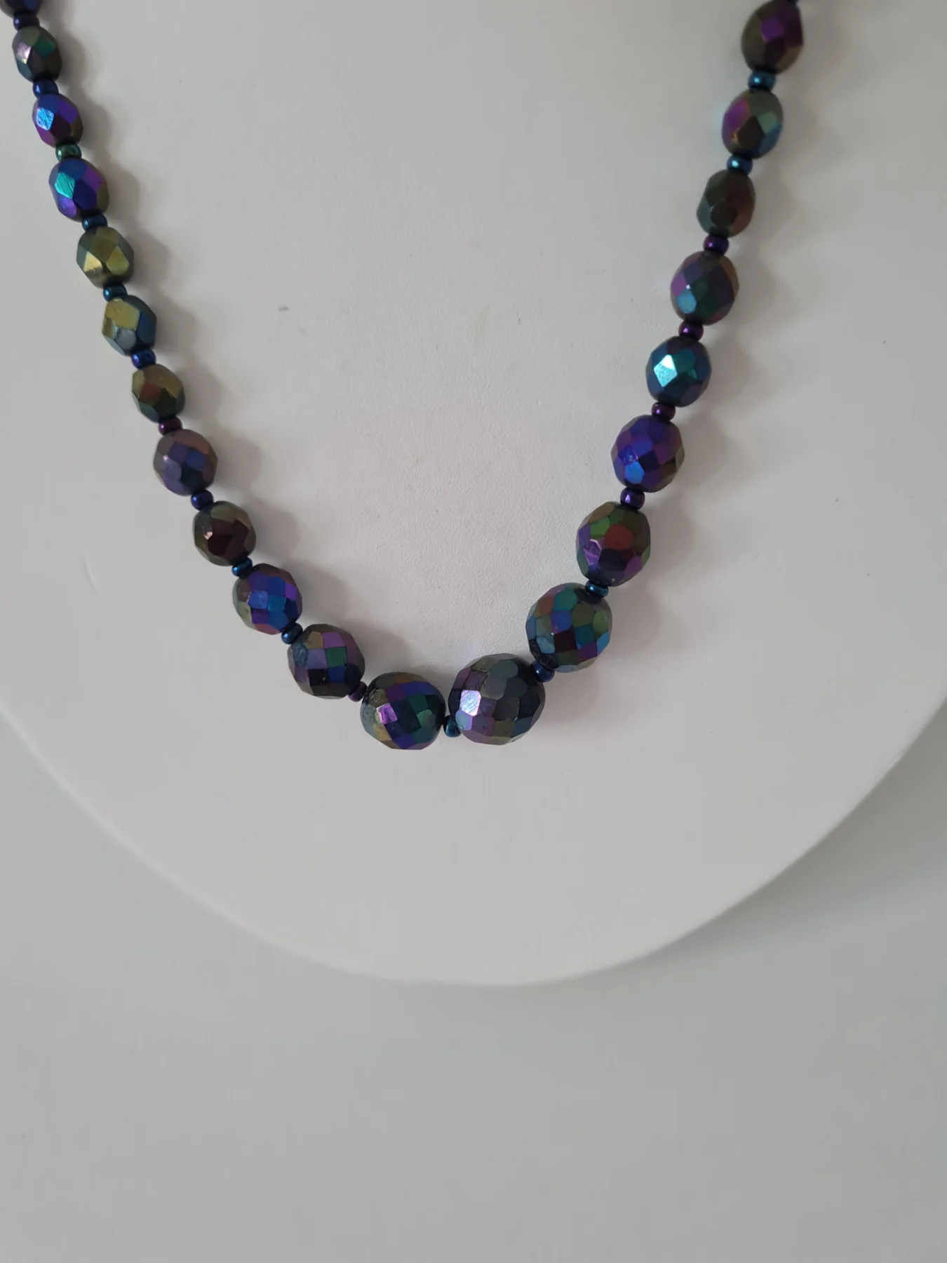 AB coated beaded necklace