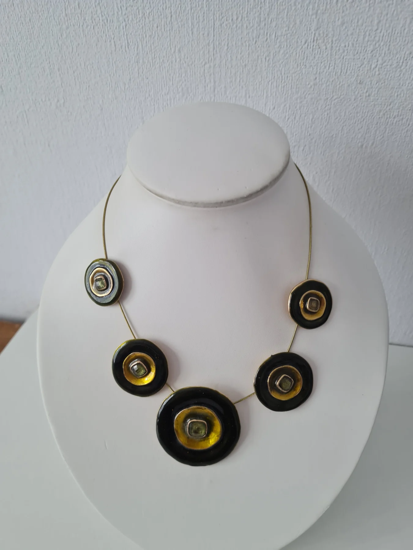 Ikita Green Enamel Wired necklace