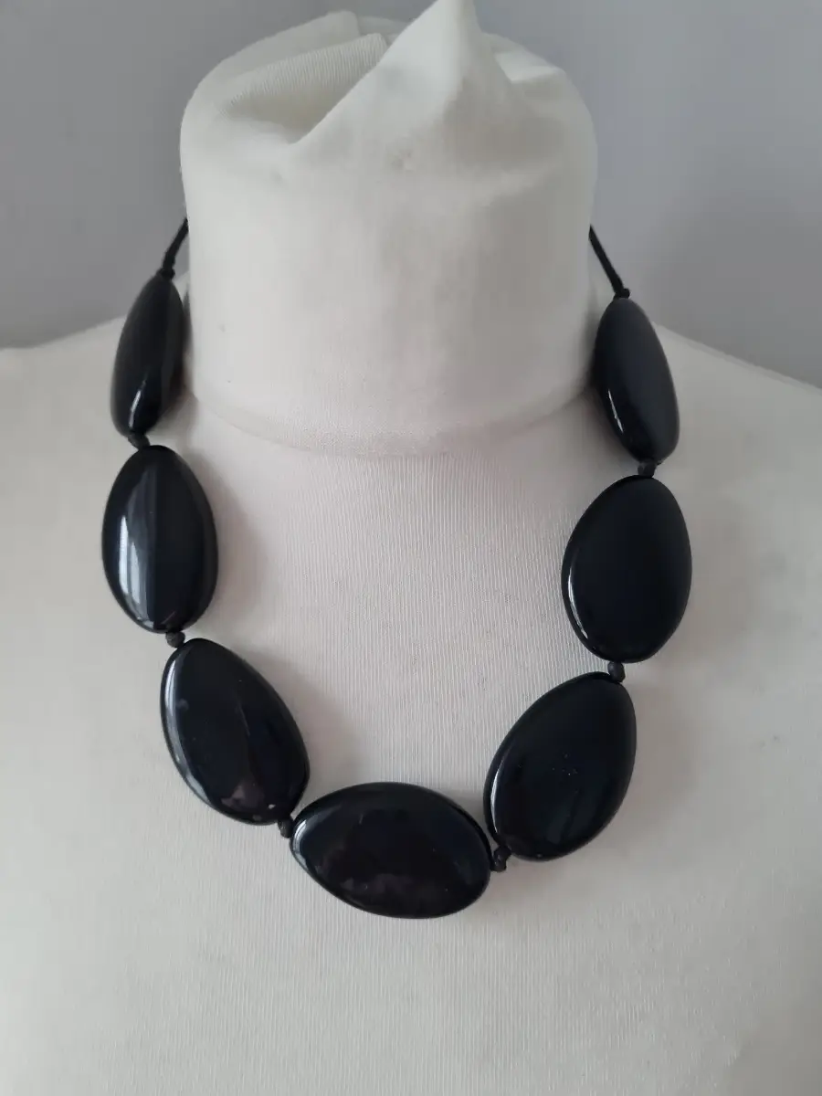 Black Beaded necklace