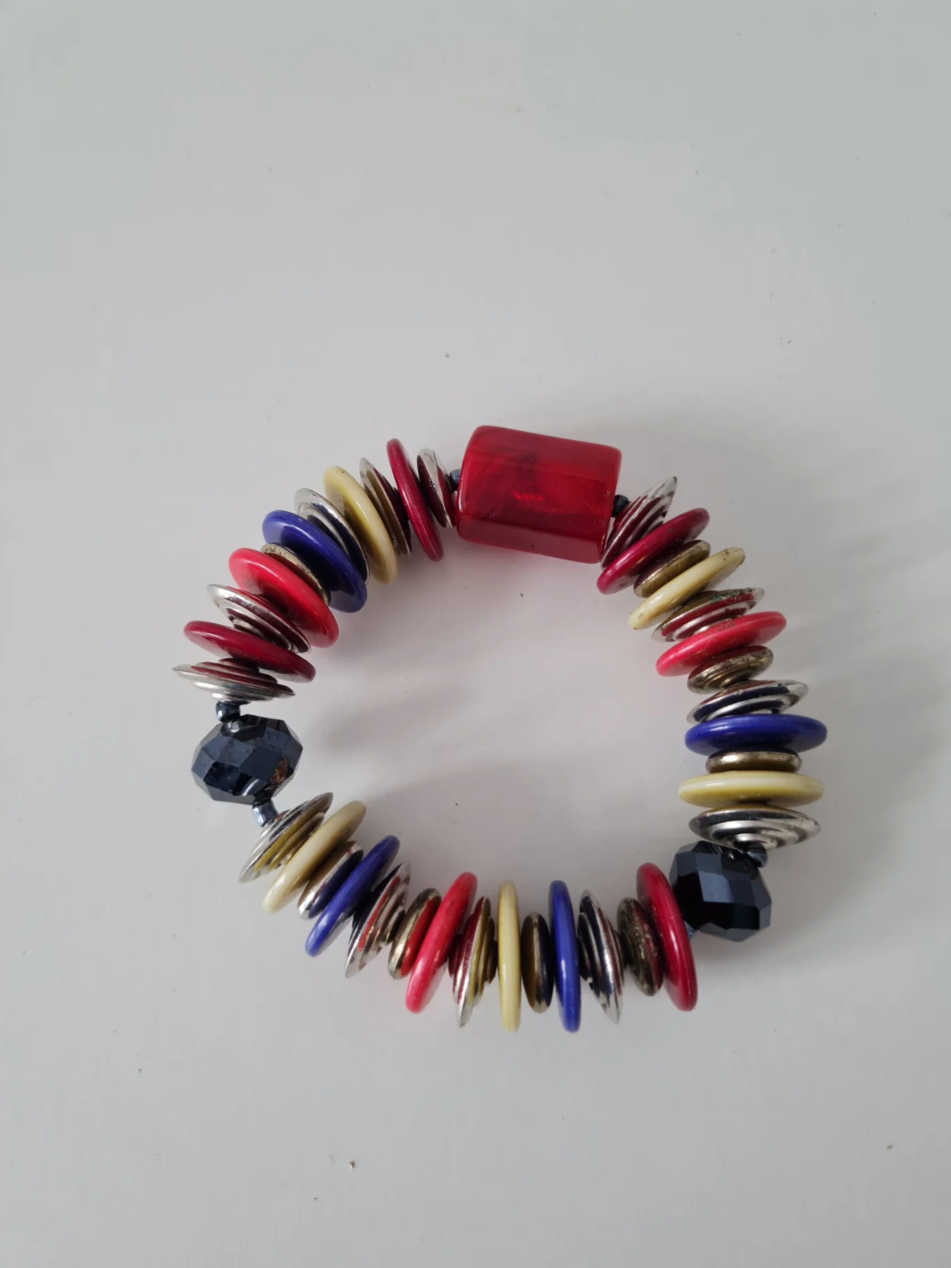 Multicolour beaded bracelet