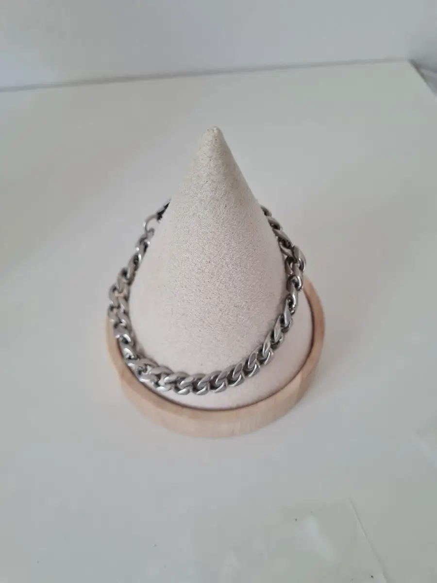 Silver tone Curb chain bracelet