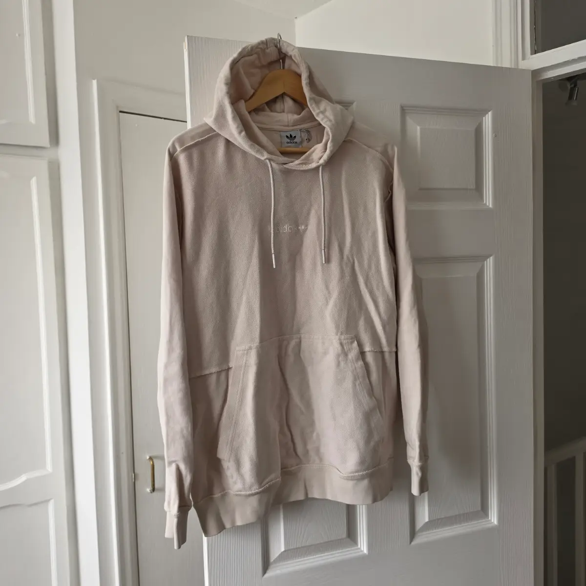 Adidas mens size L tonal texture logo detail pullover hoodie
