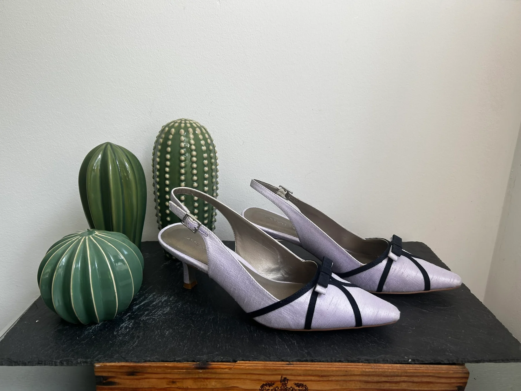 Beautiful lilac and navy slingback heels by Jacques Vert, size 6 / 39