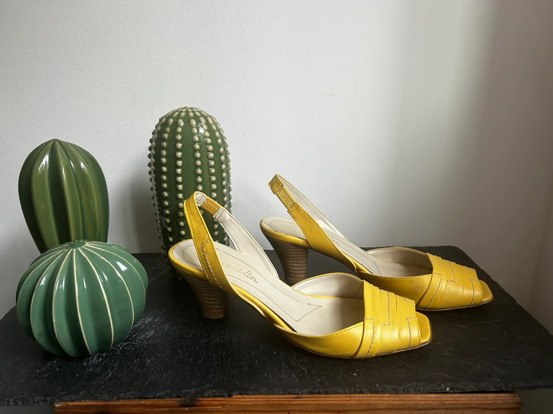 Lovely pale yellow slingbacks by Jane Shilton, size 5 / 38