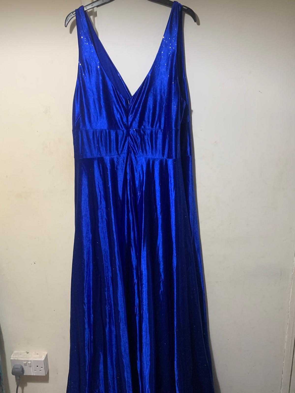 PAPER DOLLS OCCASION DRESS