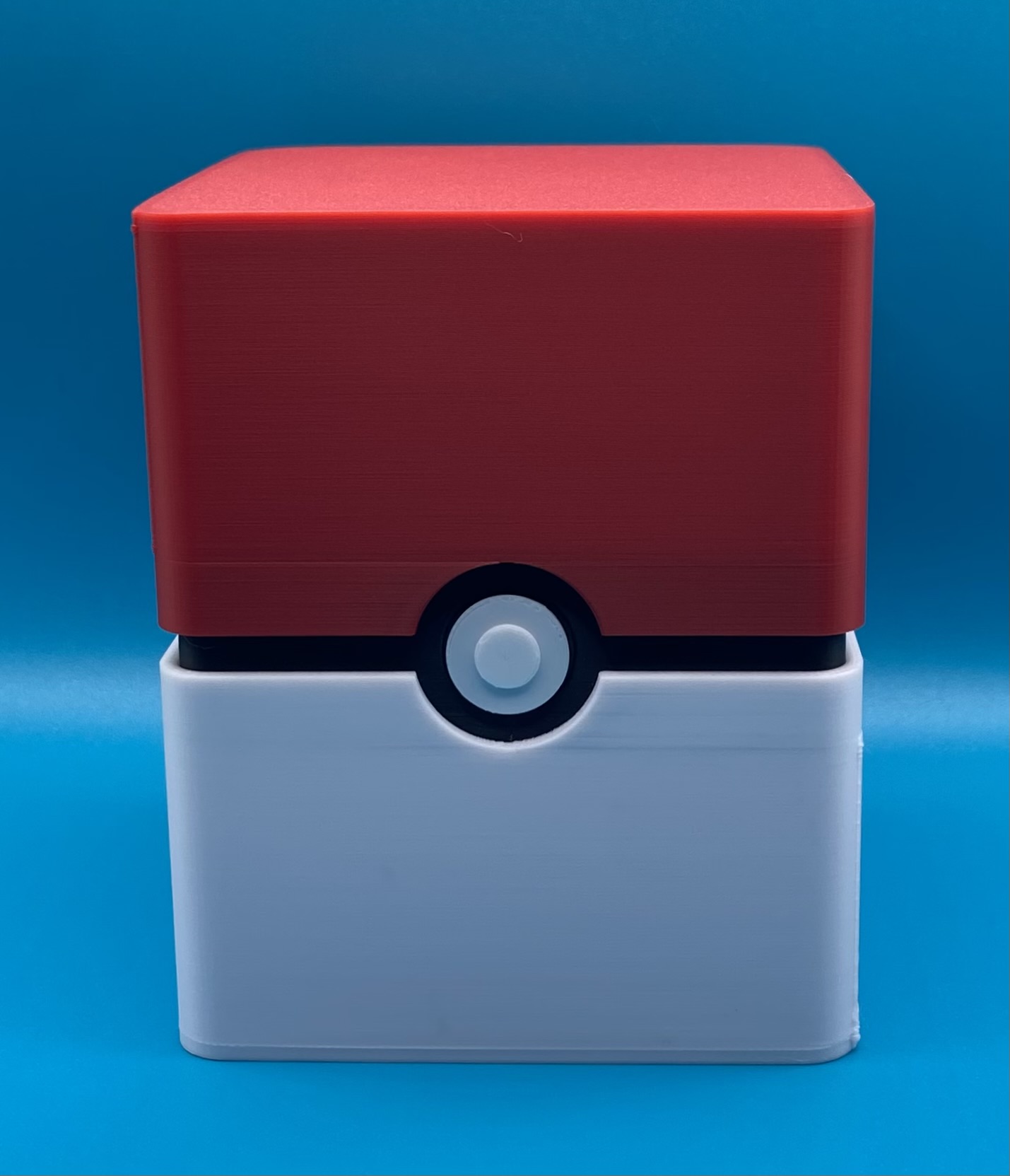 3D Printed Pokéball Style Card Holder