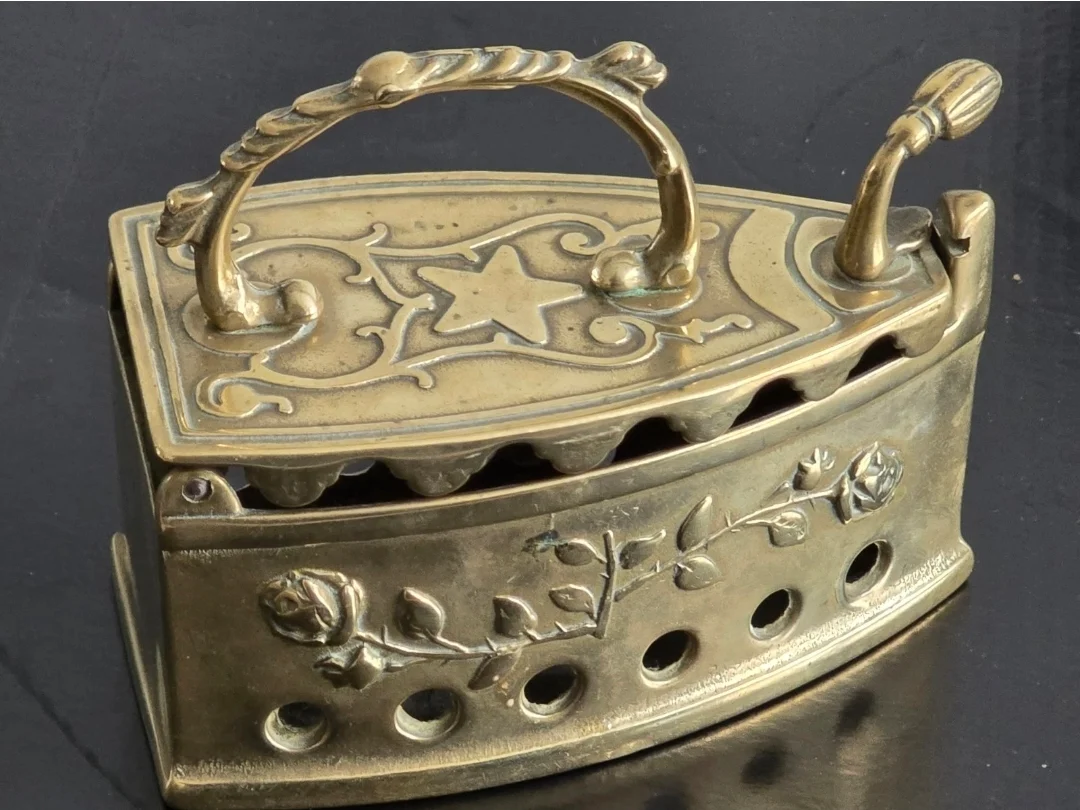 Vintage Brass Decorative Coal Iron 14cm Ornate Antique Style Collectible Home