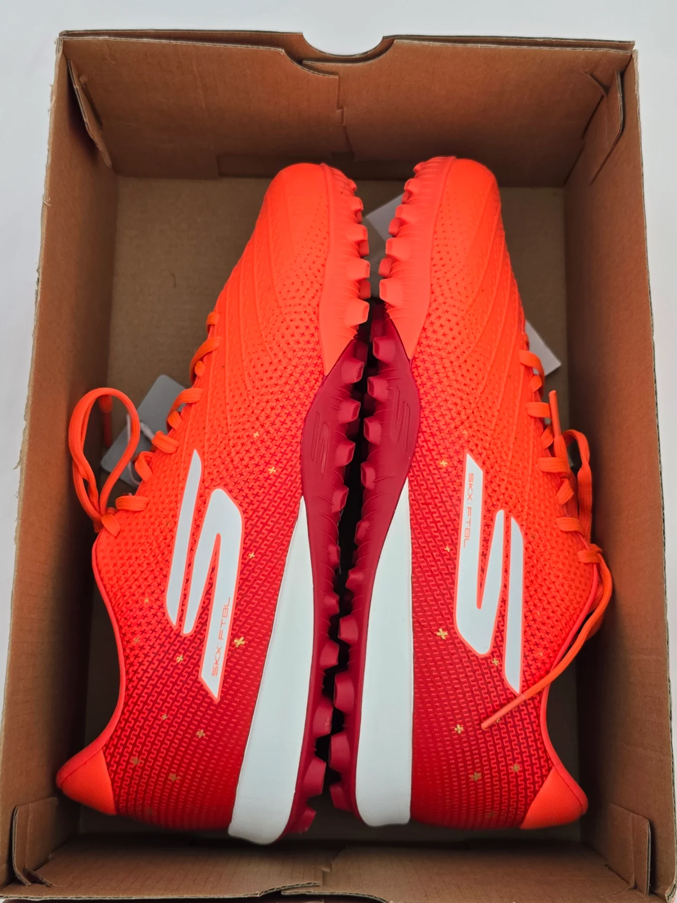 Skechers Harry kane football acadmy special edition boots uk 7.5 eurp 42