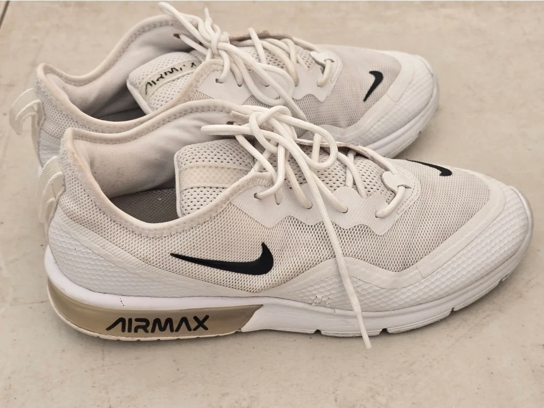 Men's Nike Air Max SC White  Lace Up  Sneakers Size UK 8 EU 42.5 J3761