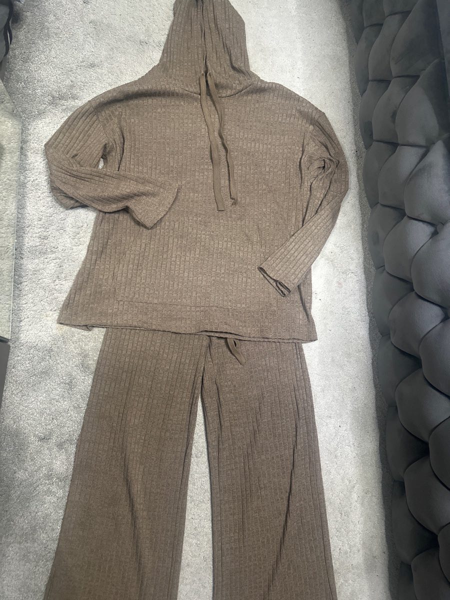 Women’s hooded co ords set
