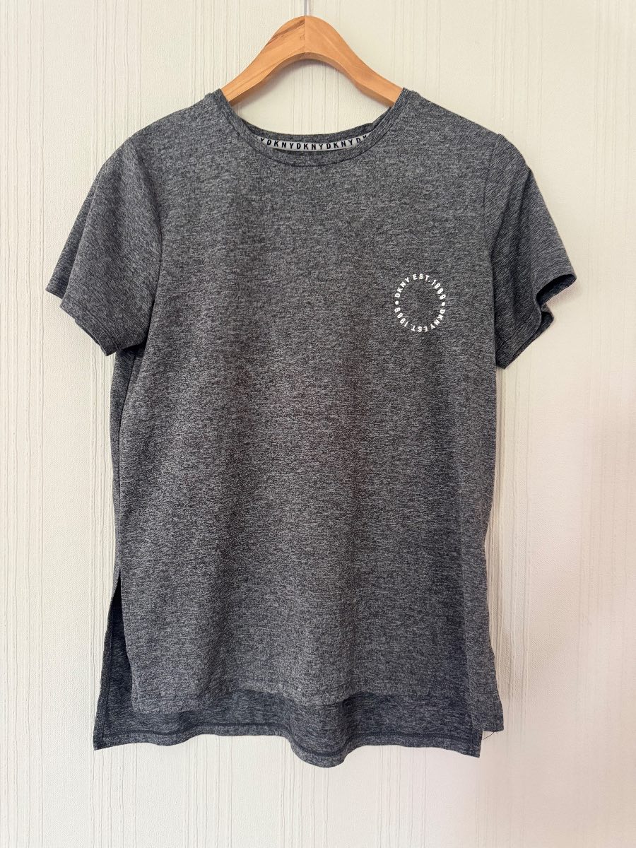DKNY Sport Grey Marl Performance T-Shirt – Women’s Short Sleeve Activewear Top size 8