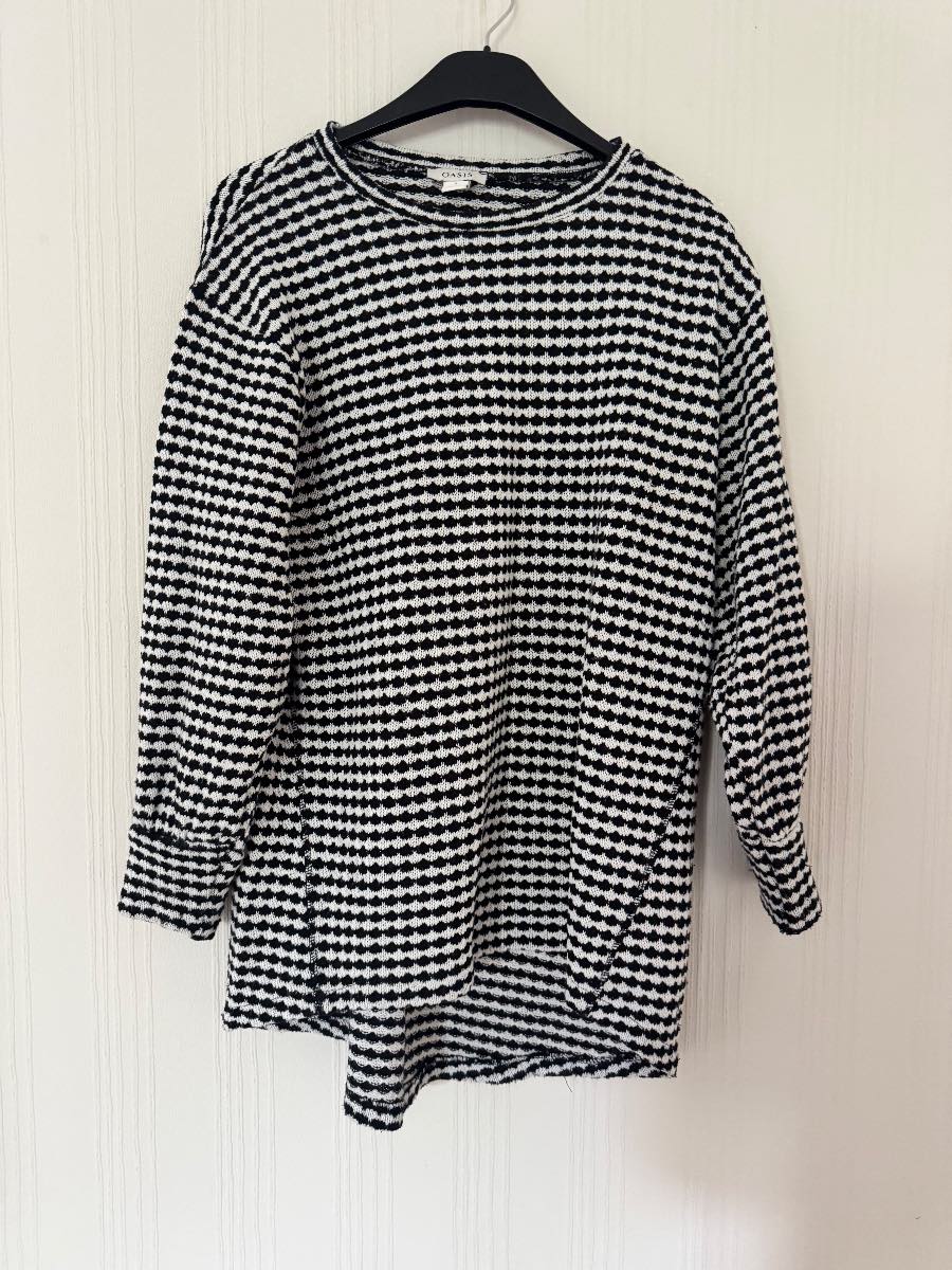 Oasis Black & White Textured Stripe Knit Jumper – Size S