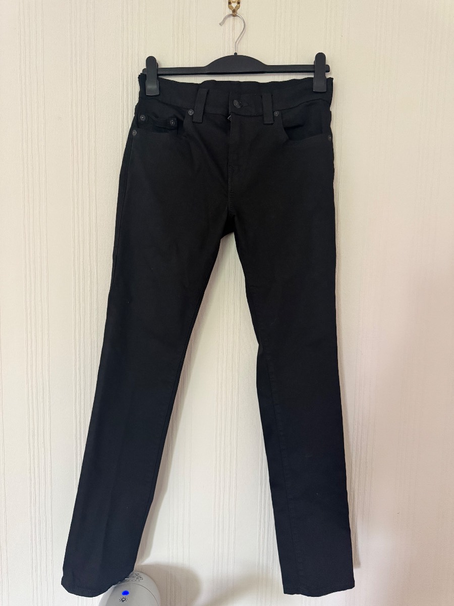 True religion Men’s Black Straight Leg Jeans waist 32