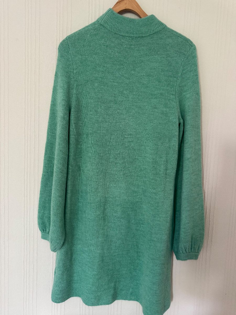 New with tags Avon Snugg Soft Knit Jumper Dress – Mint Green – UK 10/12 is