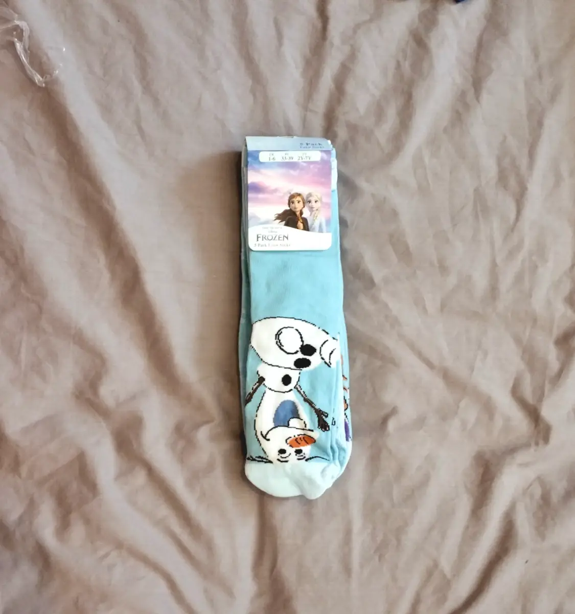 Disney Frozen 5 pack junior crew socks with different designs. New.
