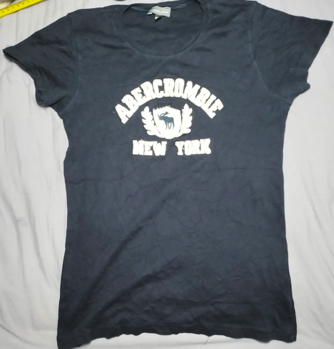 Abercrombie & Fitch blue black ladies tee size in description