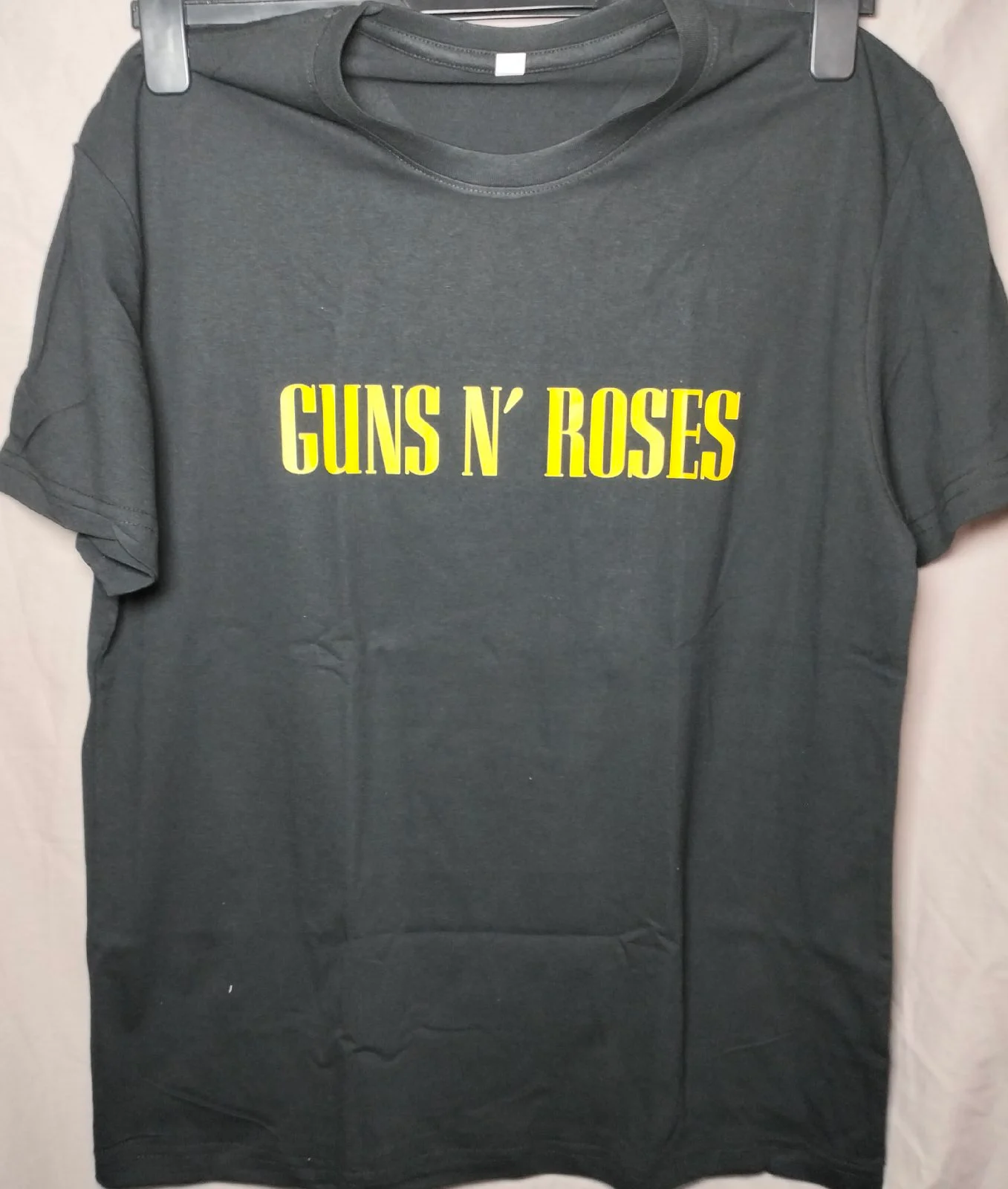 Guns N' Roses black cotton band t-shirt UK tour Size: XL