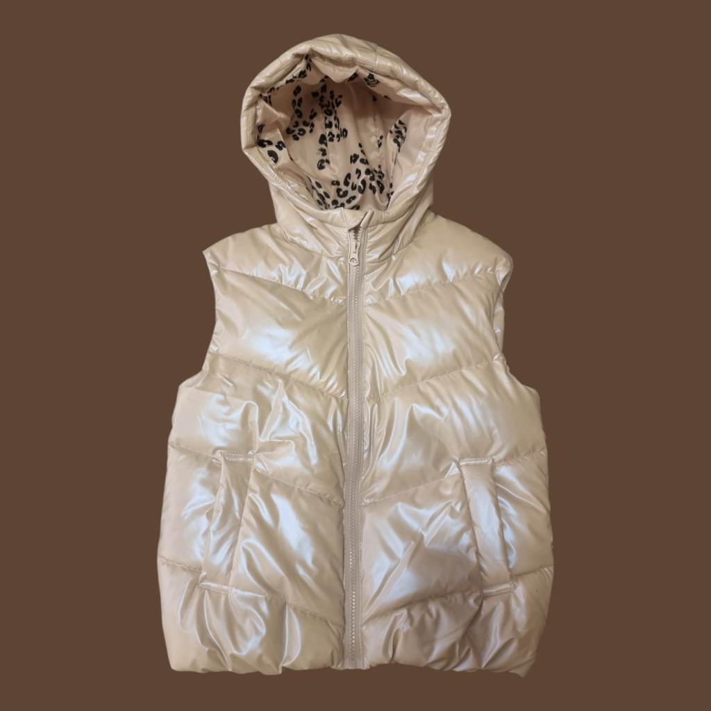 Gilet with hood- girls 7-8yrs- pearlescent beige- new no tags