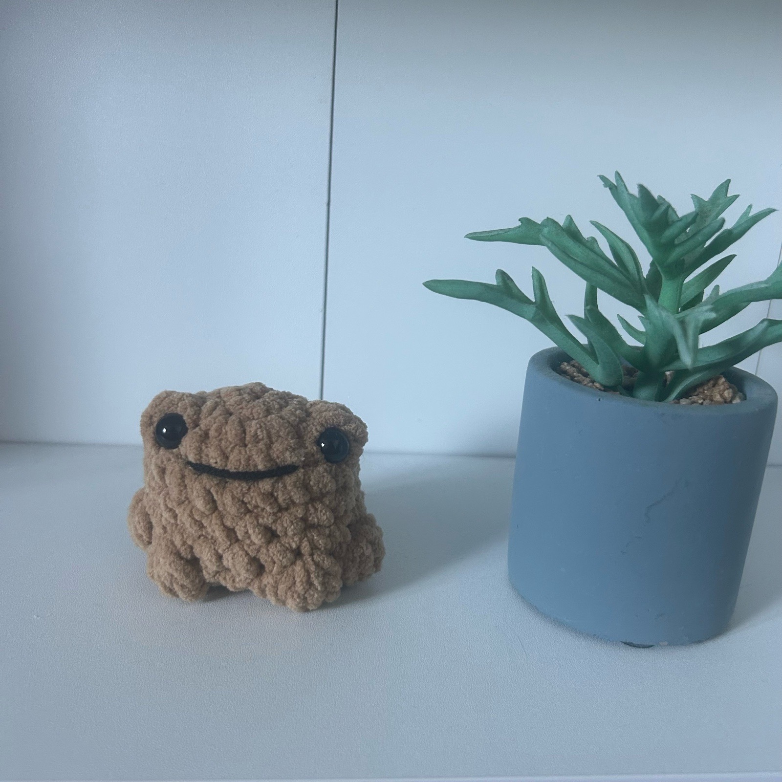 Cute Brown Frog Plush – Adorable Frog Toy