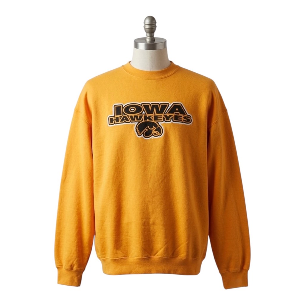 Vintage Men’s 90’s Y2K Iowa Hawkeyes Sweatshirt Sweater Jumper, Size Medium