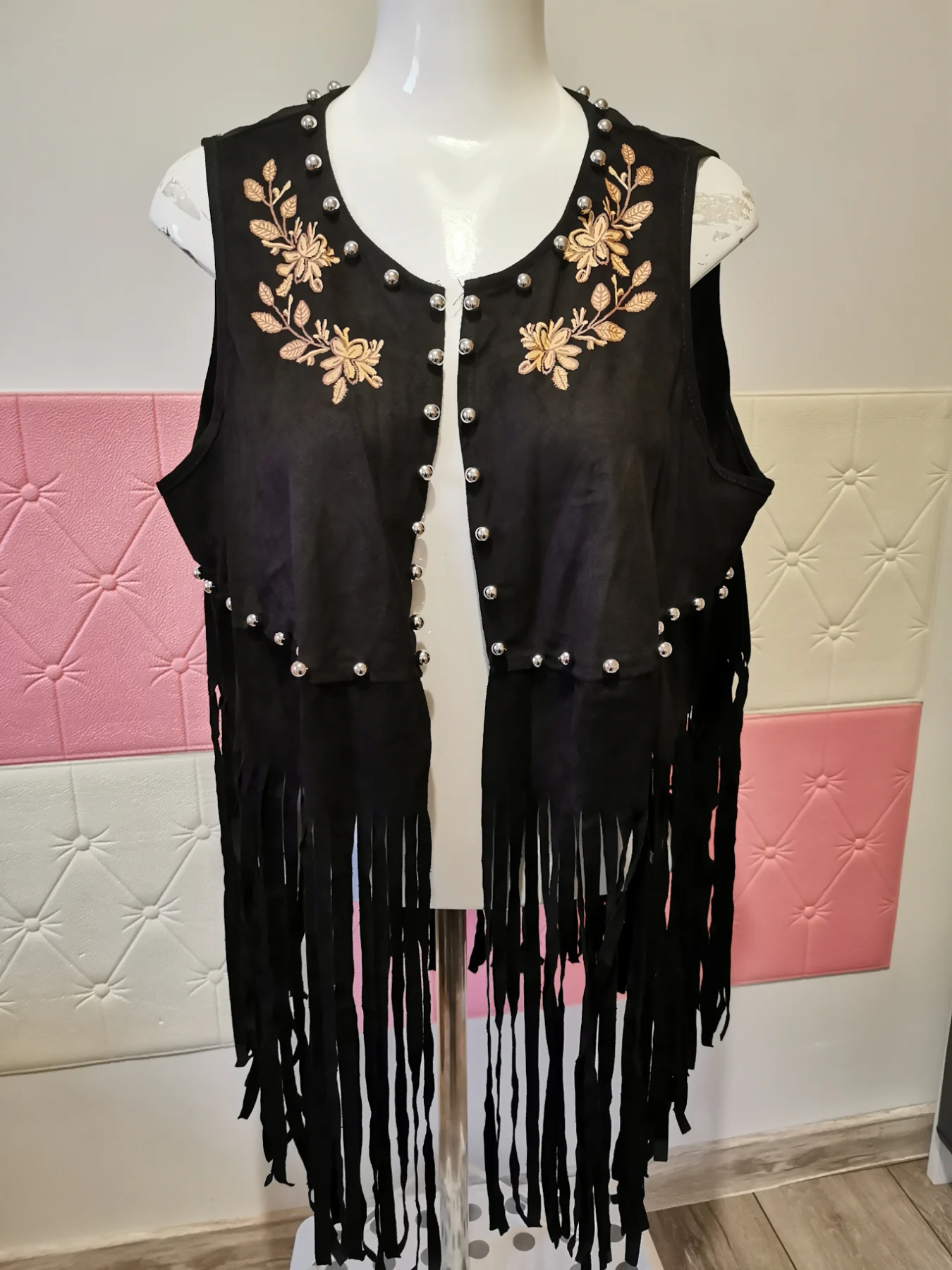 Shein Women's Round Neck Sleeveless Tassel Rivet Vintage Versatile Jacket, Size 2XL