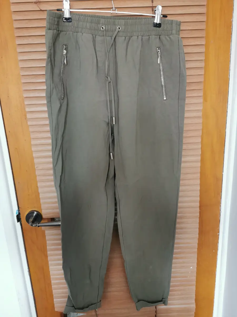 F&F Women's casual elastic waist trousers in khaki green, Size 10 UK