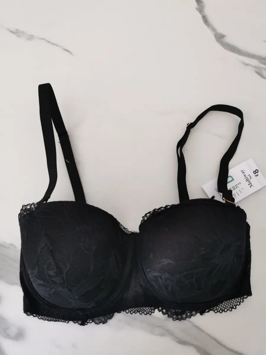 Primark Multiway Strap Bra with lace detail in Black, Size 34D