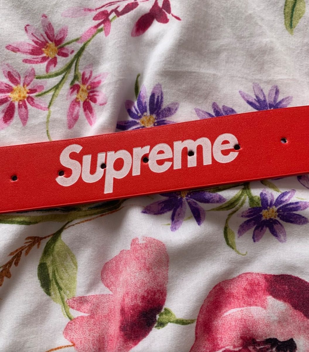 Supreme Red Logo Belt - Great Condition 110cm waist size