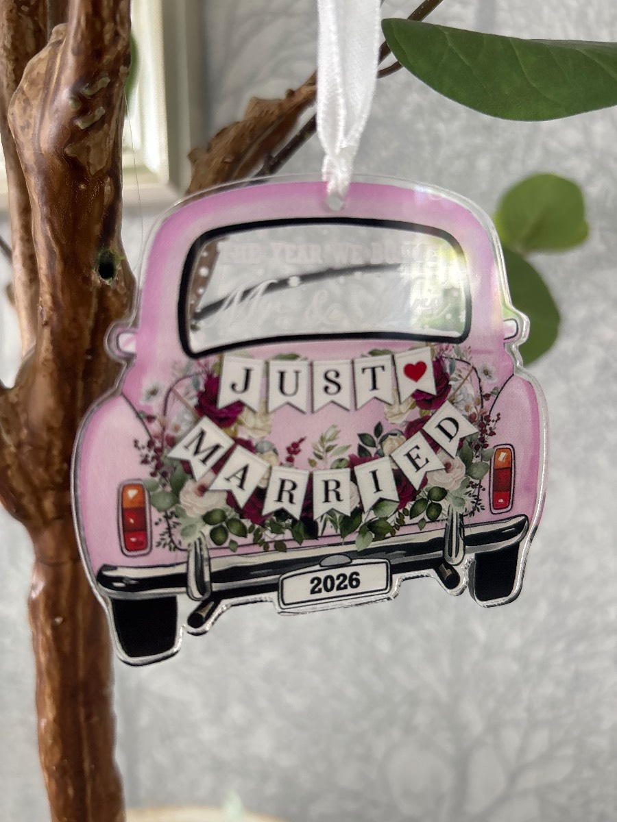 Gorgeous Just Married 2026 keepsake