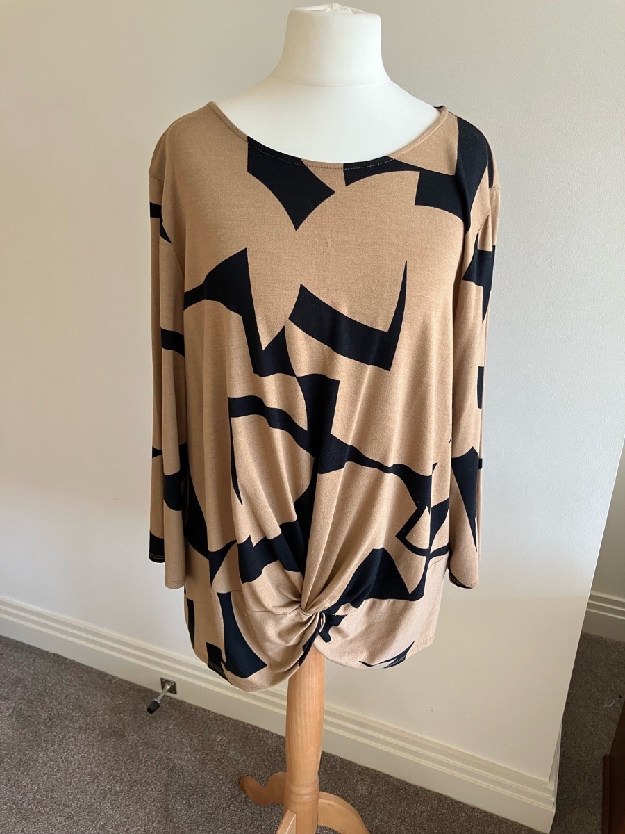 Phase 8 long line soft drape knot top size 16