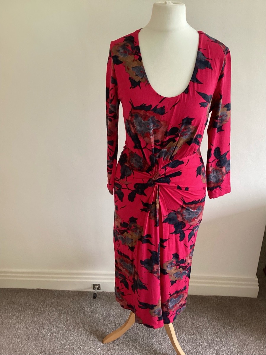 Adini pink/black close fit dress size small