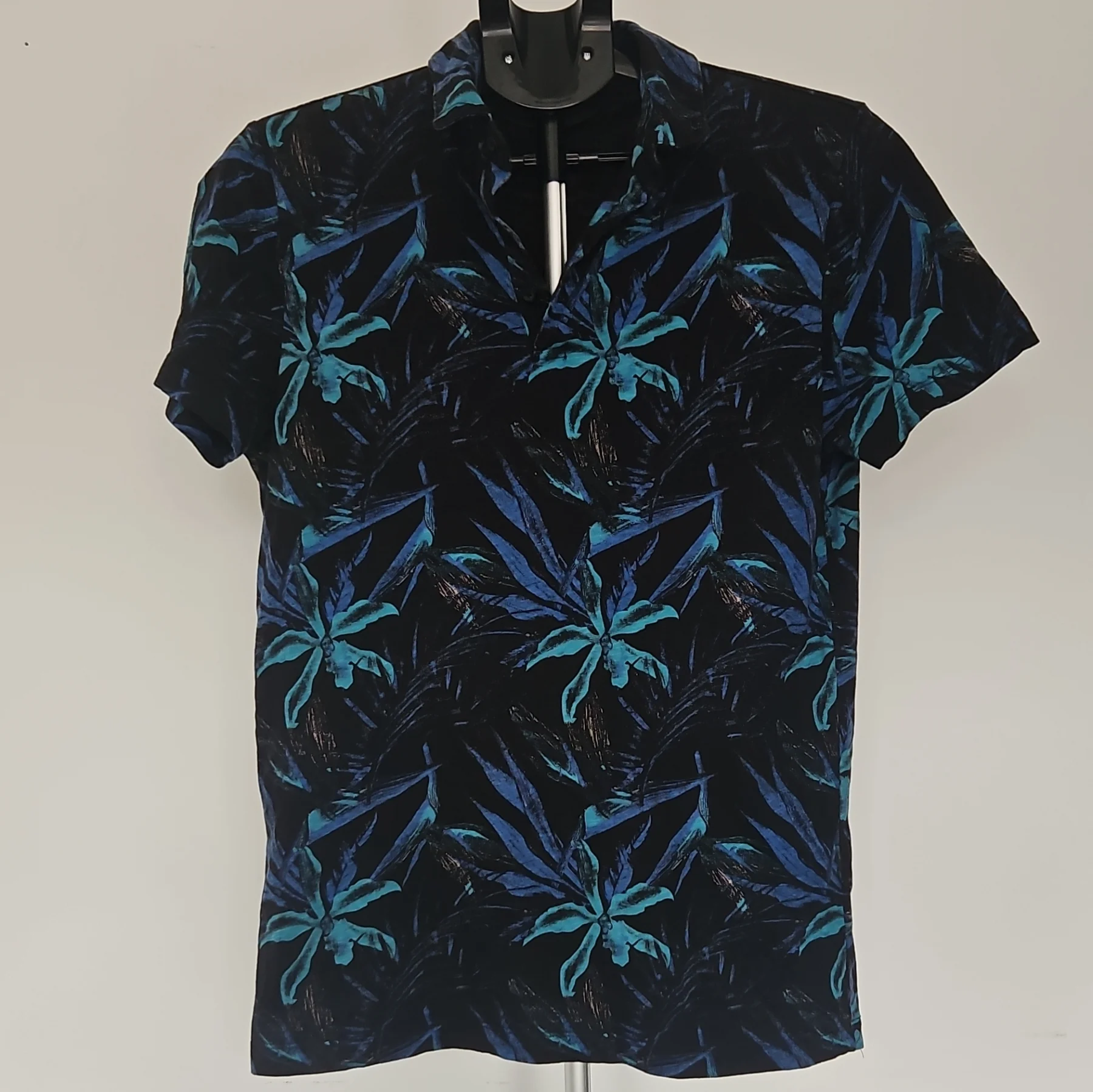 Peacocks Black/Blue Short Sleeve Button-Up Shirt Tropical Print S Regular