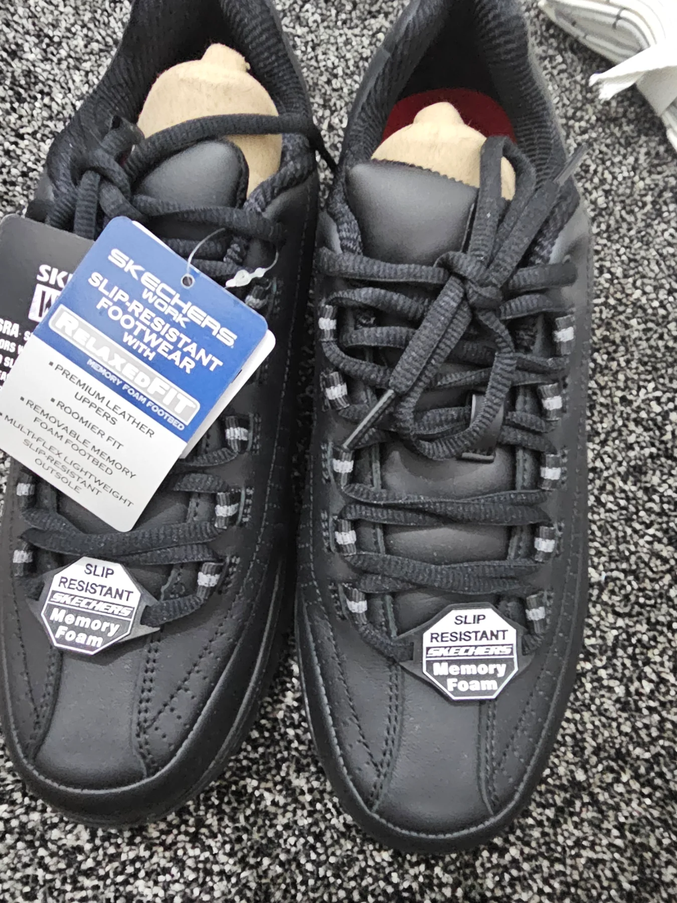 Women slip resistant sketchers memory foam  shoes brand new with a tag size 8
