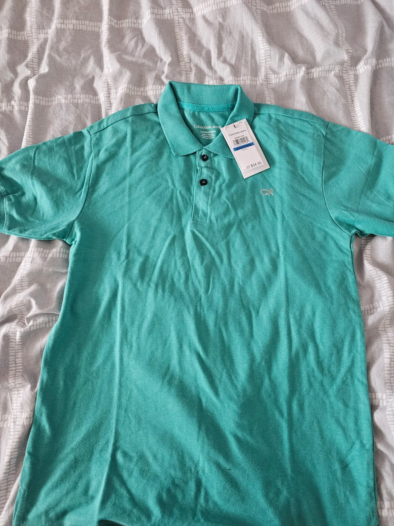 Men's Calvin klein shirt size XL brand new with tag