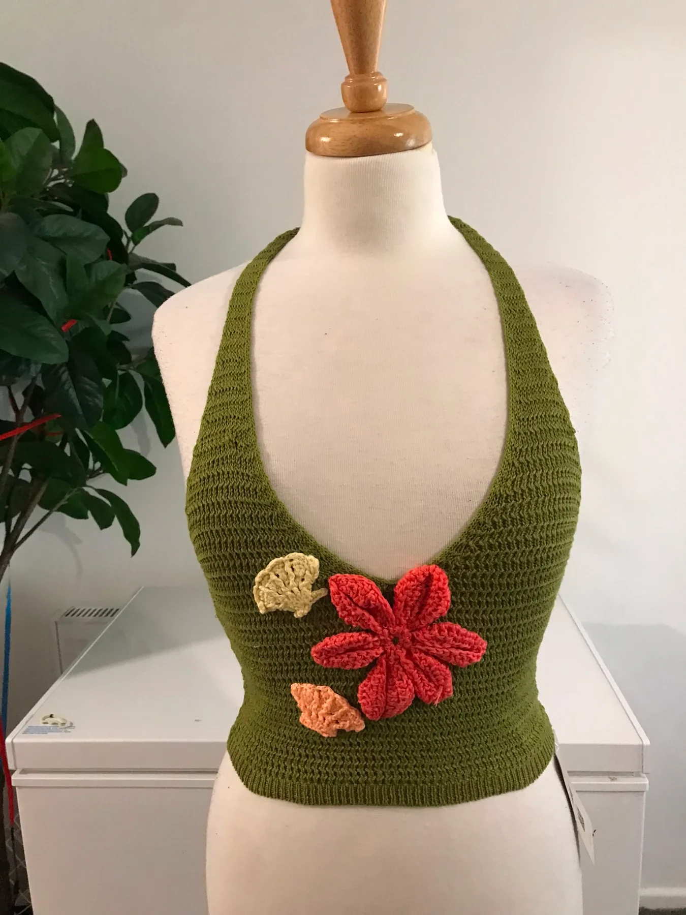 olive green crochet halterneck crop top