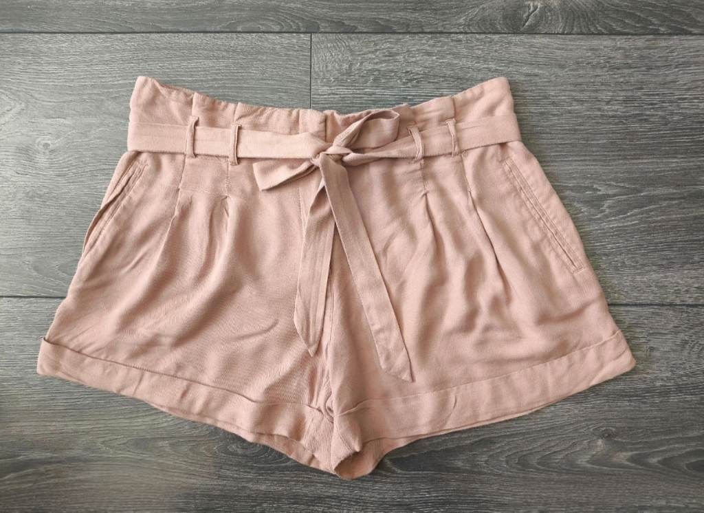 Dusty Pink High-Waisted Tailored Shorts (UK 12)