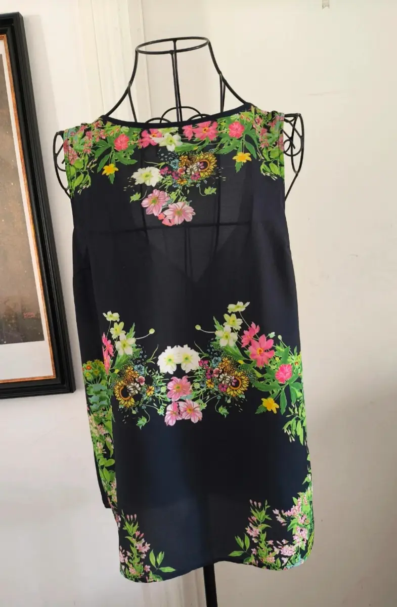 Oasis Floral Sleeveless Top with Crossover Back – Size 12