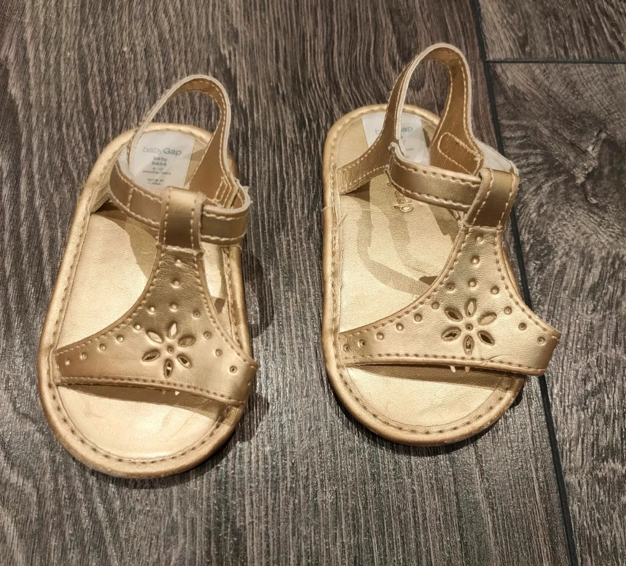 babyGap Gold Floral Cutout T-Strap Sandals (6-12 months)