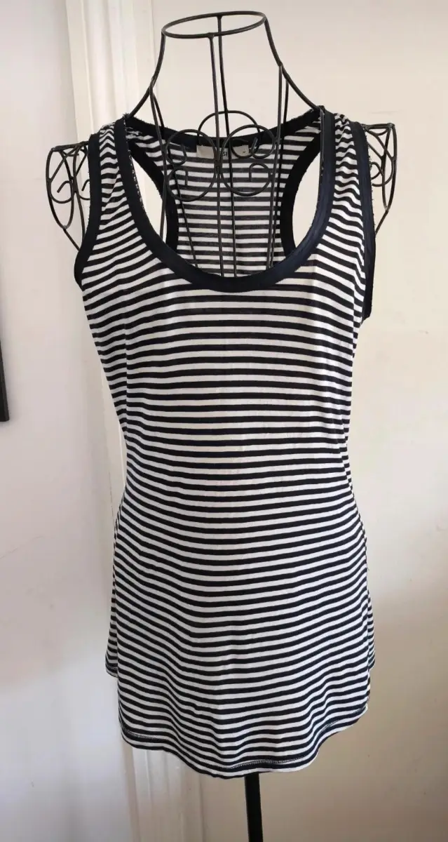 Oasis Striped Racerback Tank Top – Size M