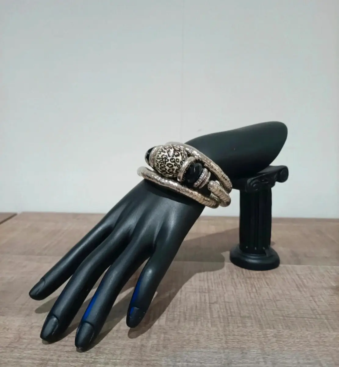 Vintage-Style Silver-Tone Snake Chain Coil Wrap Bracelet with Leopard Print Accent