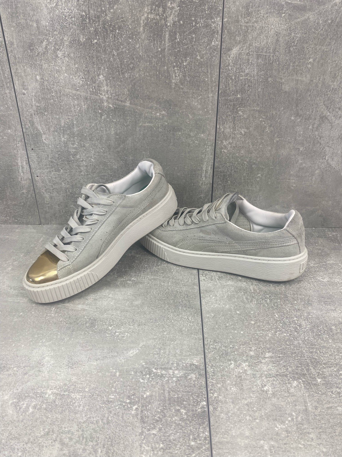 PUMA Suede Platform Women’s Trainers - Gold Metallic Toe Cap - Grey - UK Size 8