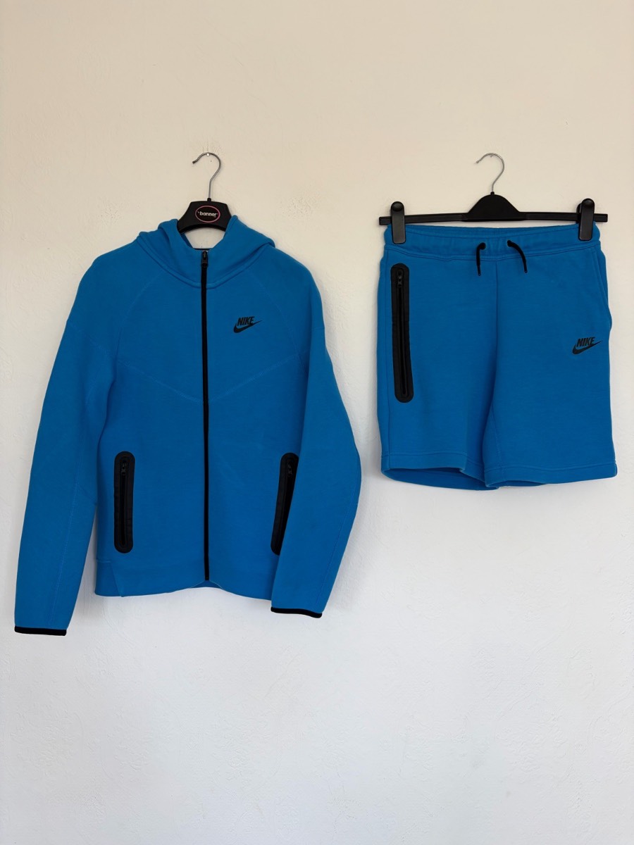 Nike Blue Tech Fleece Hoodie And Shorts Set Boys Size Large 11-13 Years Old